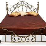 Двуспальная кровать металлическая VICTORIA в Ялте